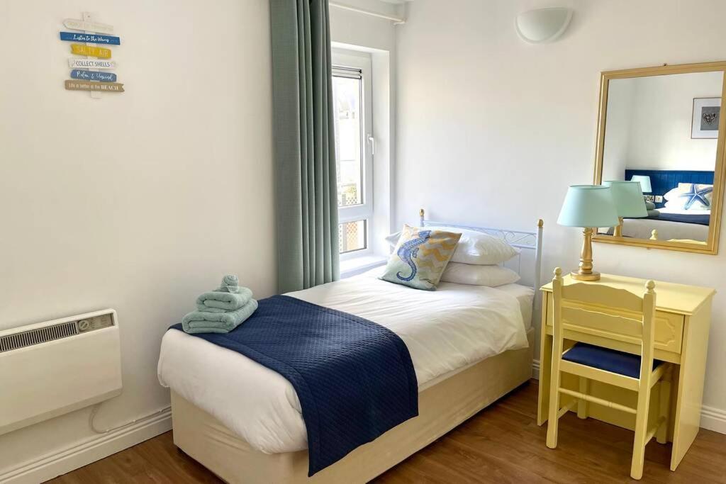 Ocean View Penthouse, The Harbour Mill, *