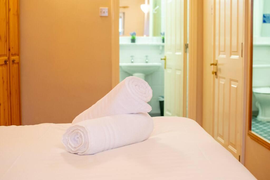 304 - The Harbour View By Shortstays Apartment *