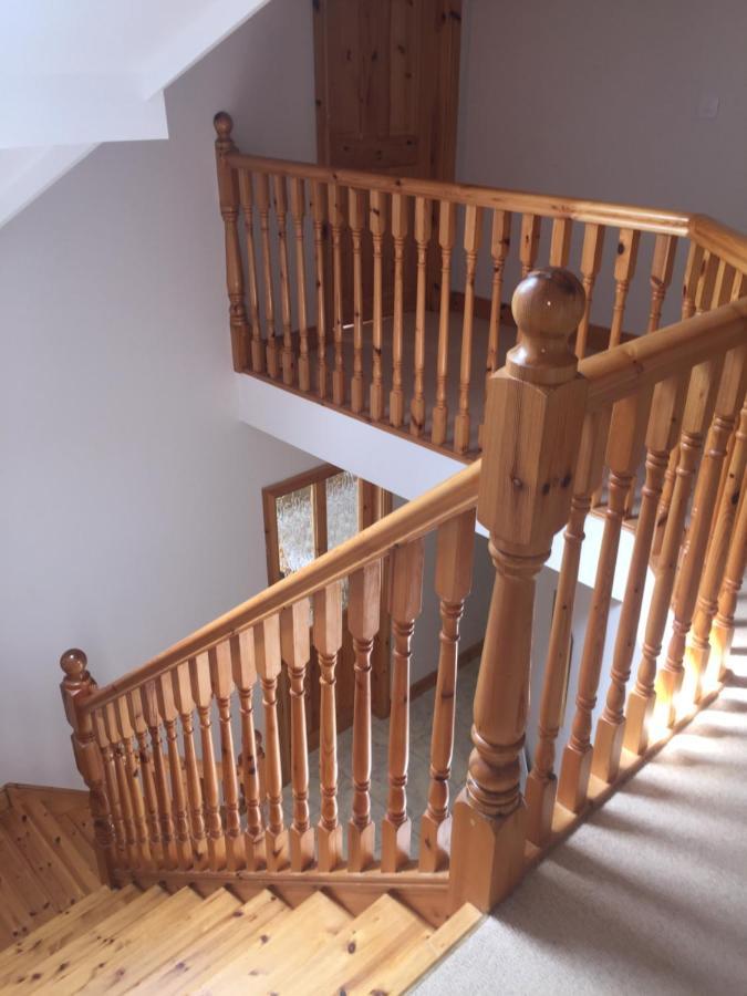 Rose Holiday House Near Sea & Croagh Patrick, Sleeps 8 * Westport