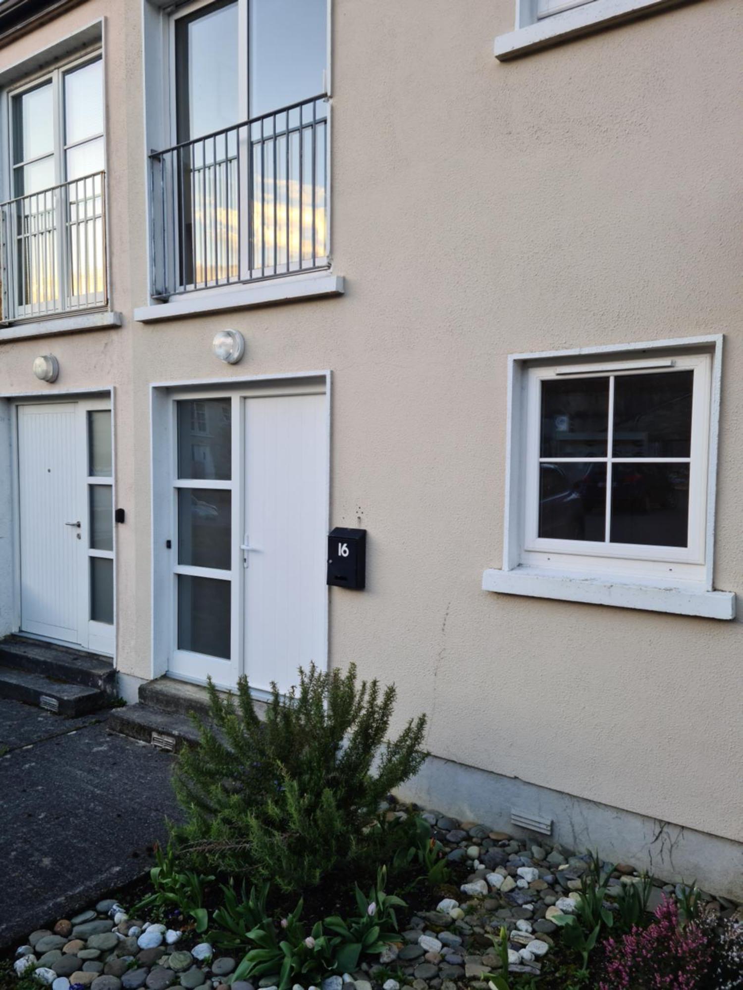 Quay Village 16 Apartment Westport