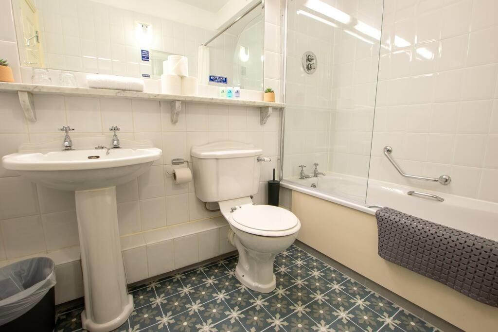 304 - The Harbour View By Shortstays *