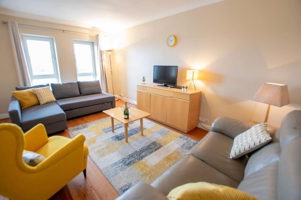 304 - The Harbour View By Shortstays Apartment