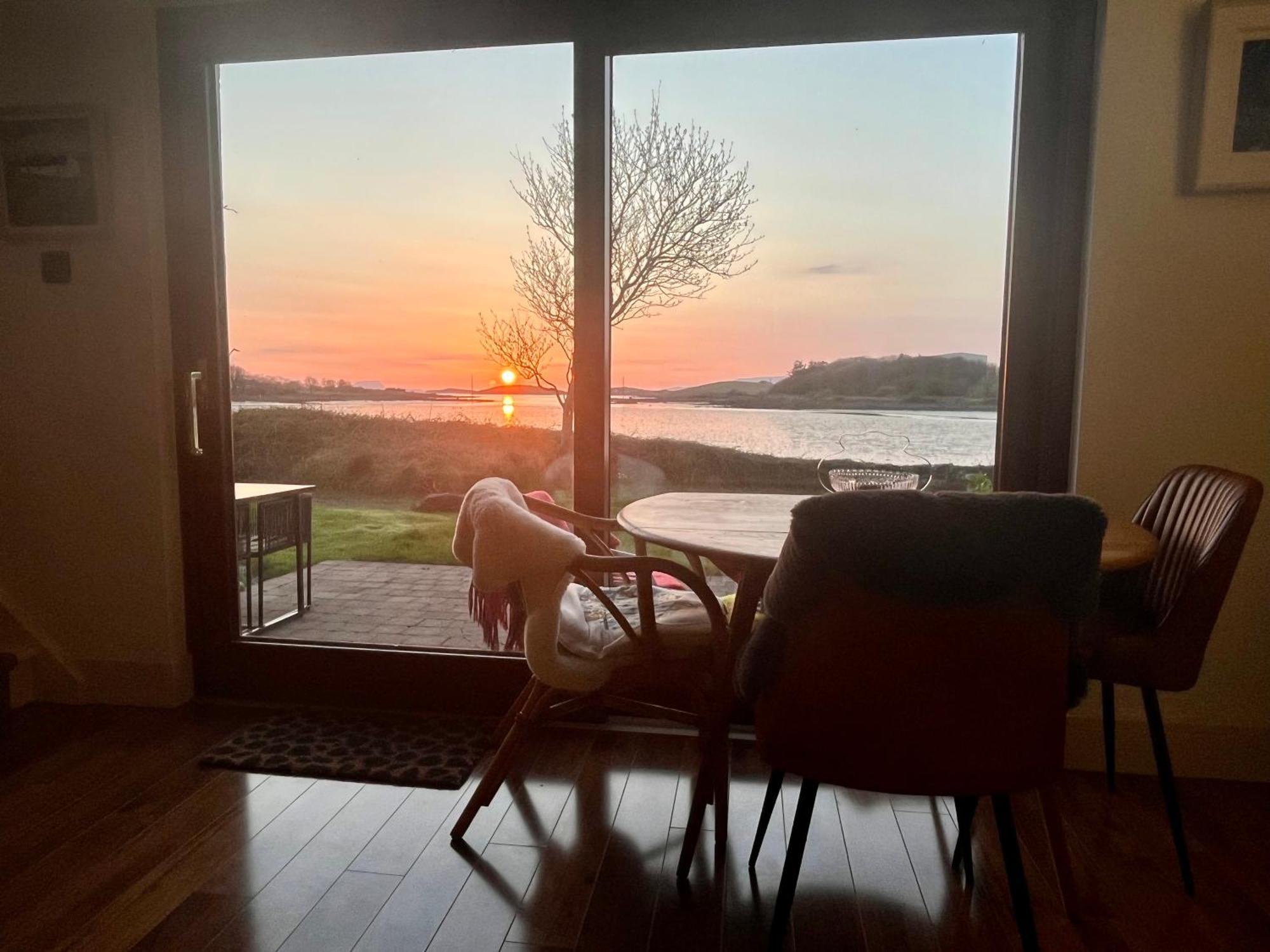 4 Harbour Town House Hébergement de vacances Westport
