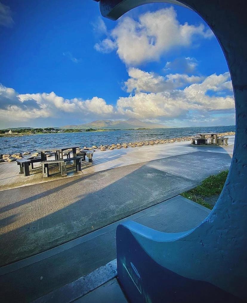 Surveyors House Apt, Westport, Lovely 2 Bed 2 Bath * Westport