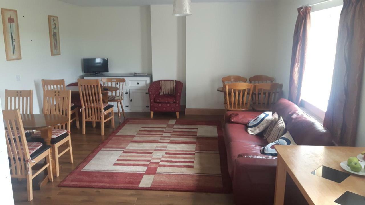 Marty's Halfway House * Westport