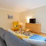 The Reek At The Harbour Mills By Shortstays