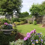 Lurgan House