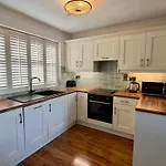 4 Harbour Town House