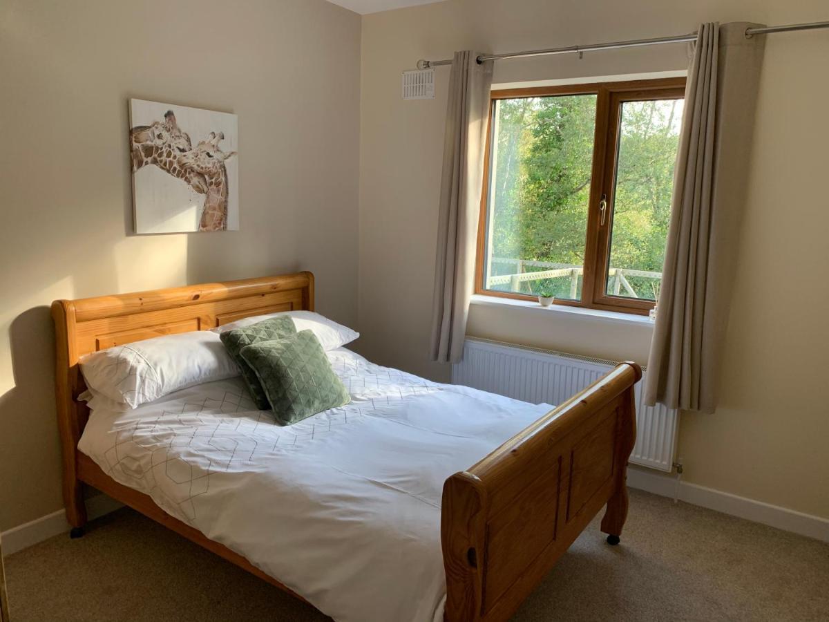 Secluded Hilltop Hideaway! Westport
