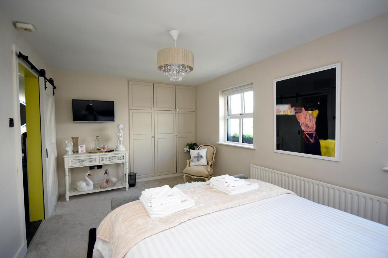 The Pink Door Bed & Breakfast