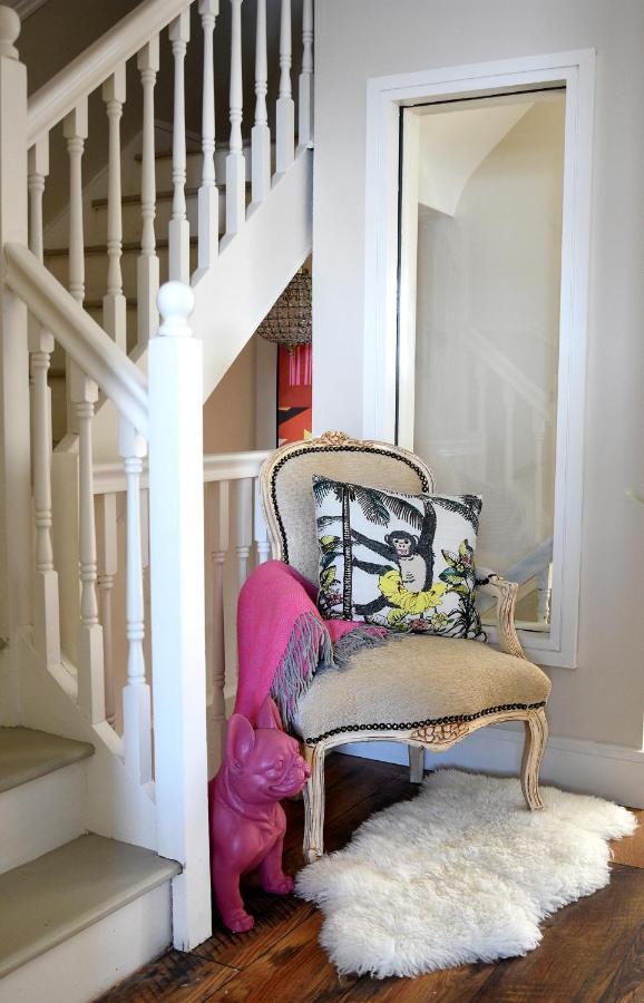 The Pink Door 3*