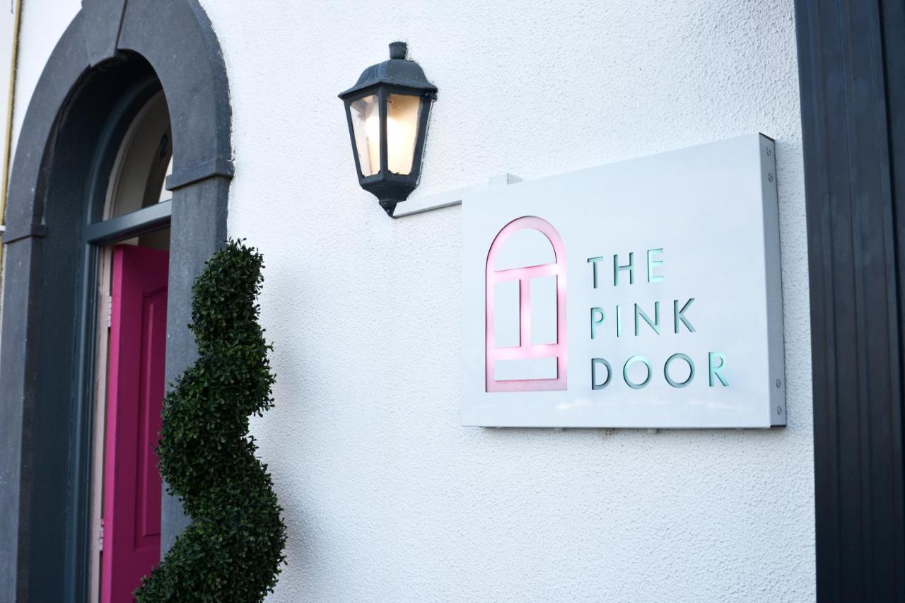 The Pink Door Bed & Breakfast 3*
