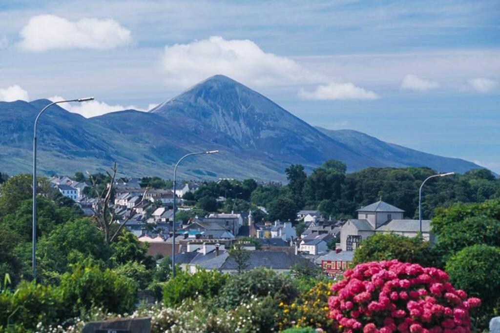 Clew Bay Balcony Views - Quay Apt *