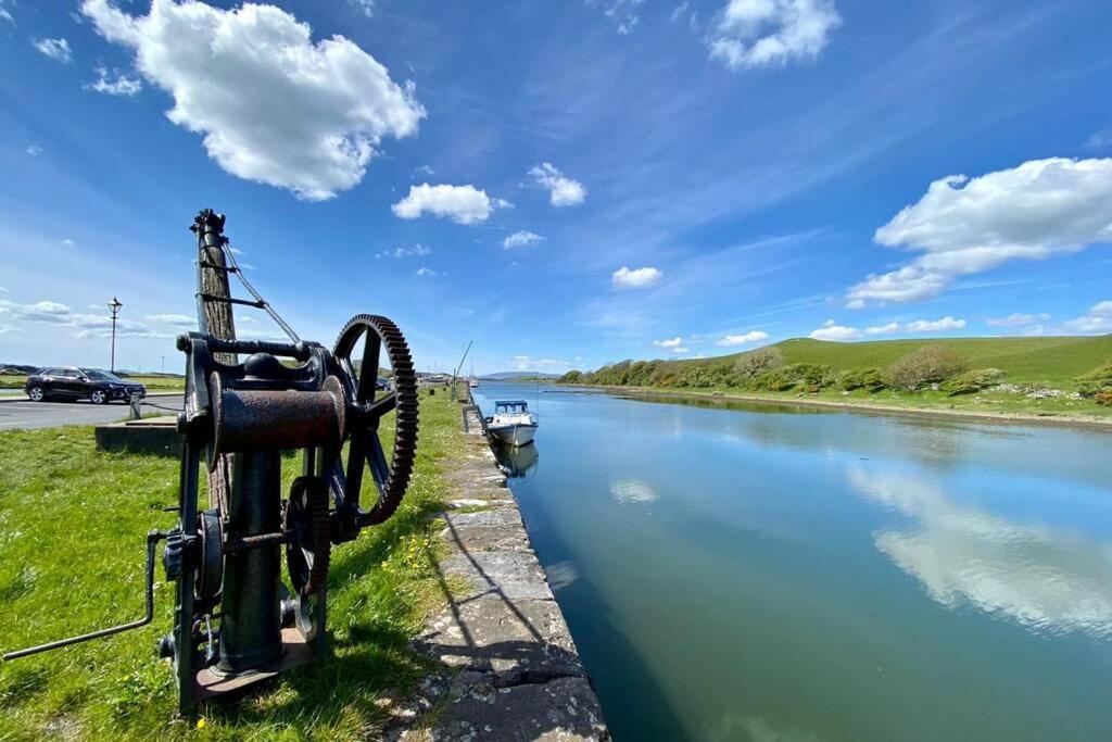 The Reek At The Harbour Mills By Shortstays * Westport