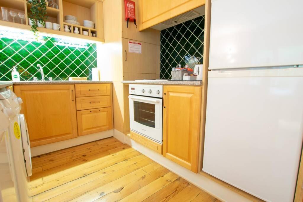 The Reek At The Harbour Mills By Shortstays Westport