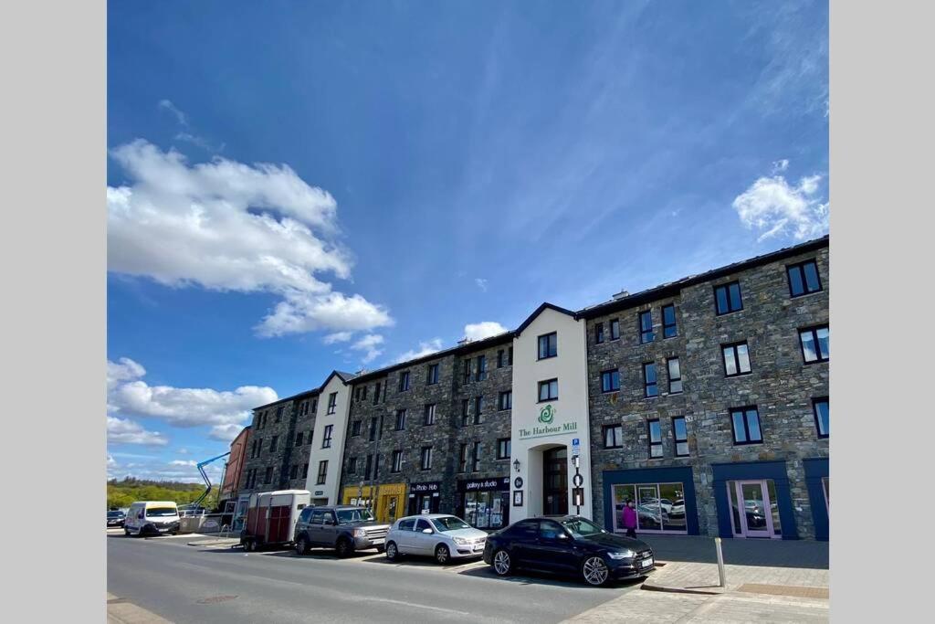 The Reek At The Harbour Mills By Shortstays *