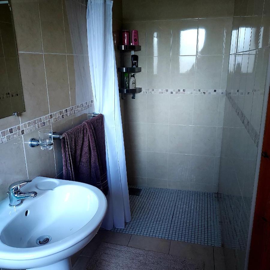 Bed & Breakfast Ros Na Gcloch *