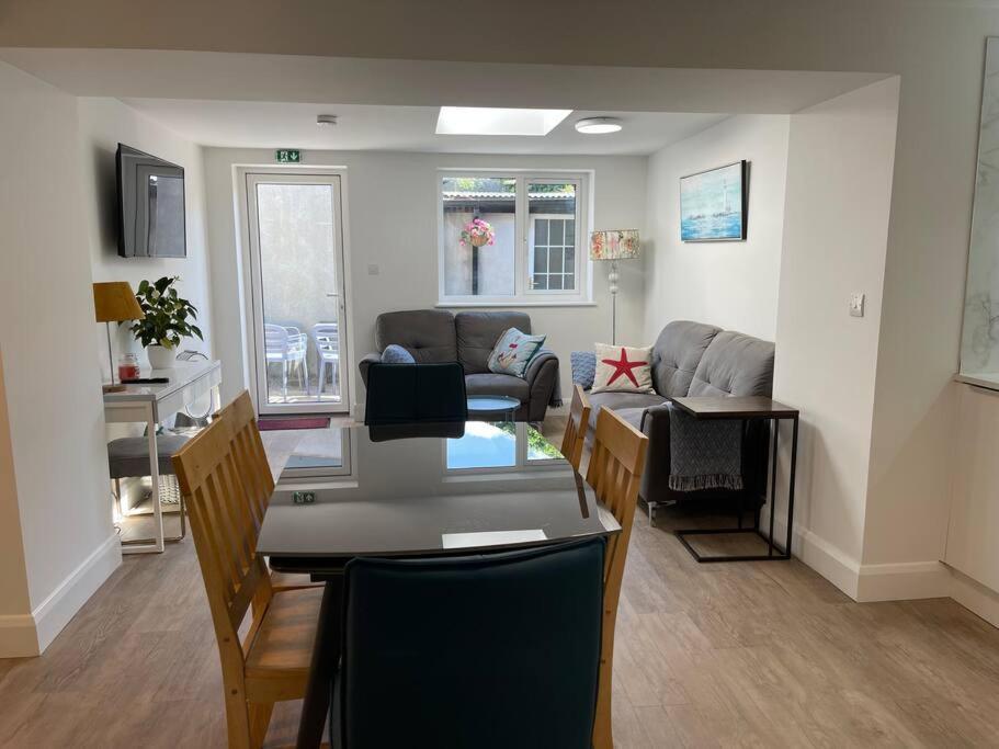 Apartment Town Centre Three Bedroom Westport