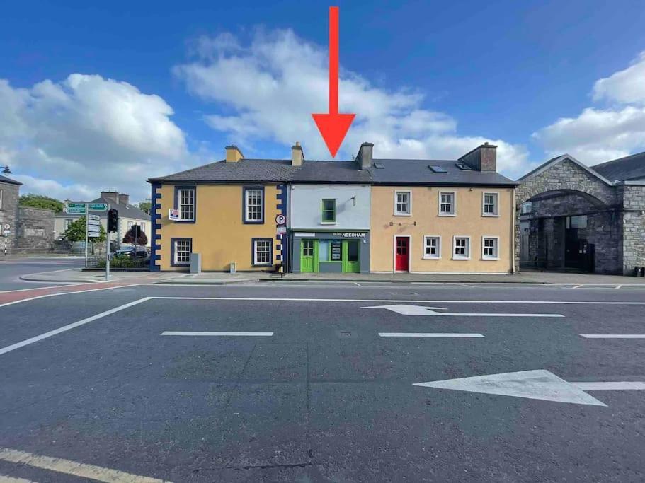 Town Centre Three Bedroom Apartment