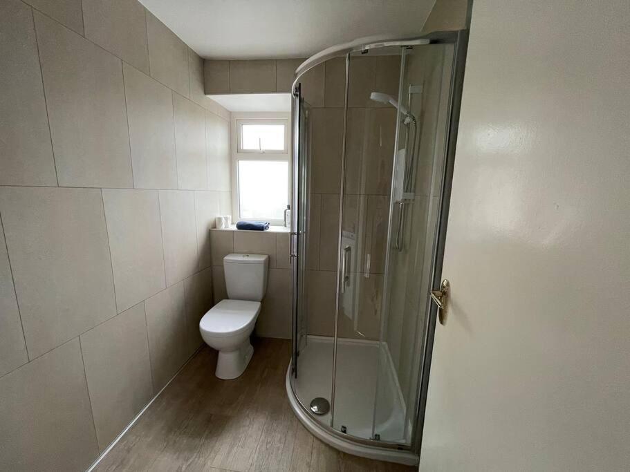 Town Centre Three Bedroom Apartment Westport