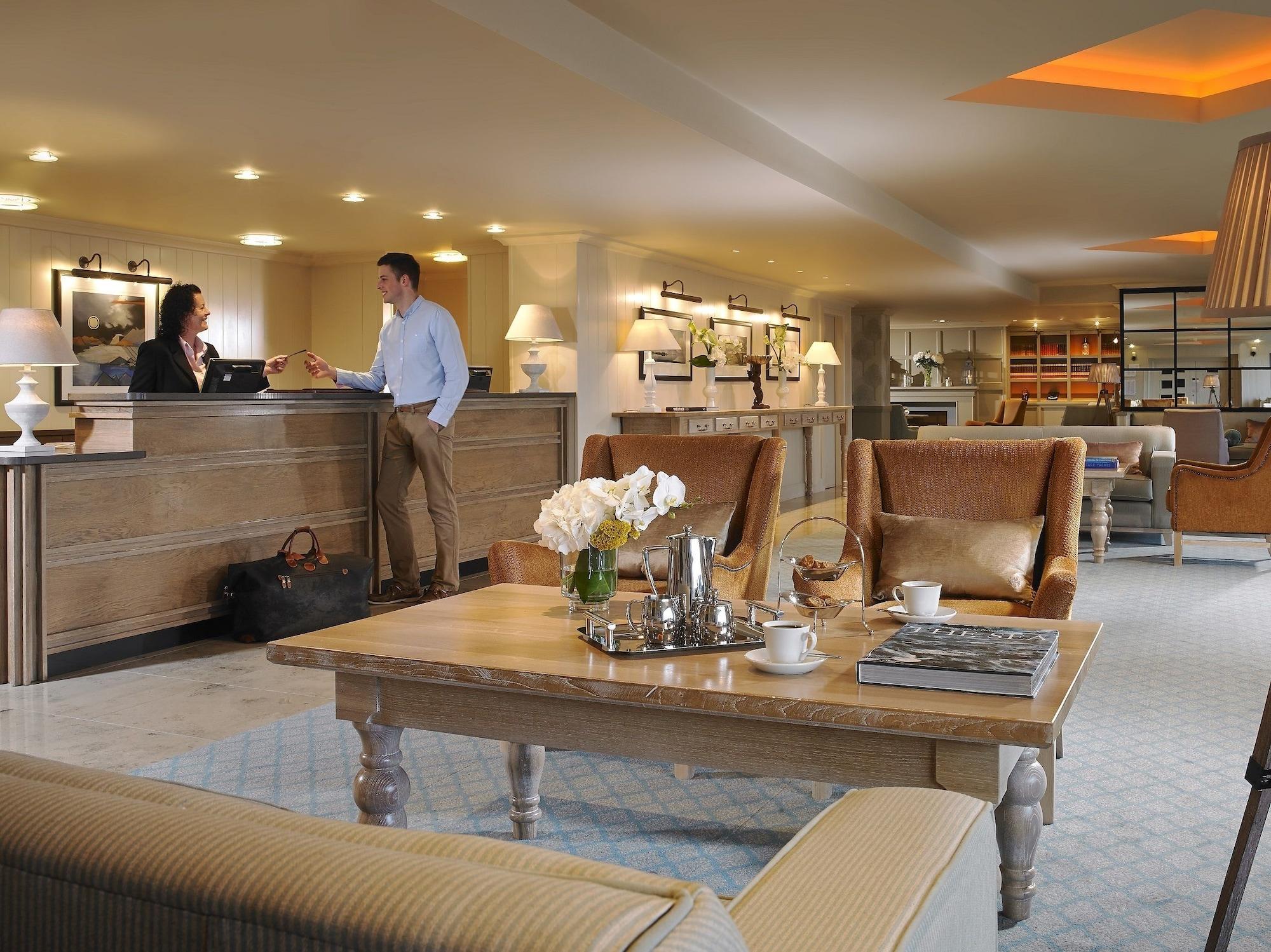 Coast Hotel Westport