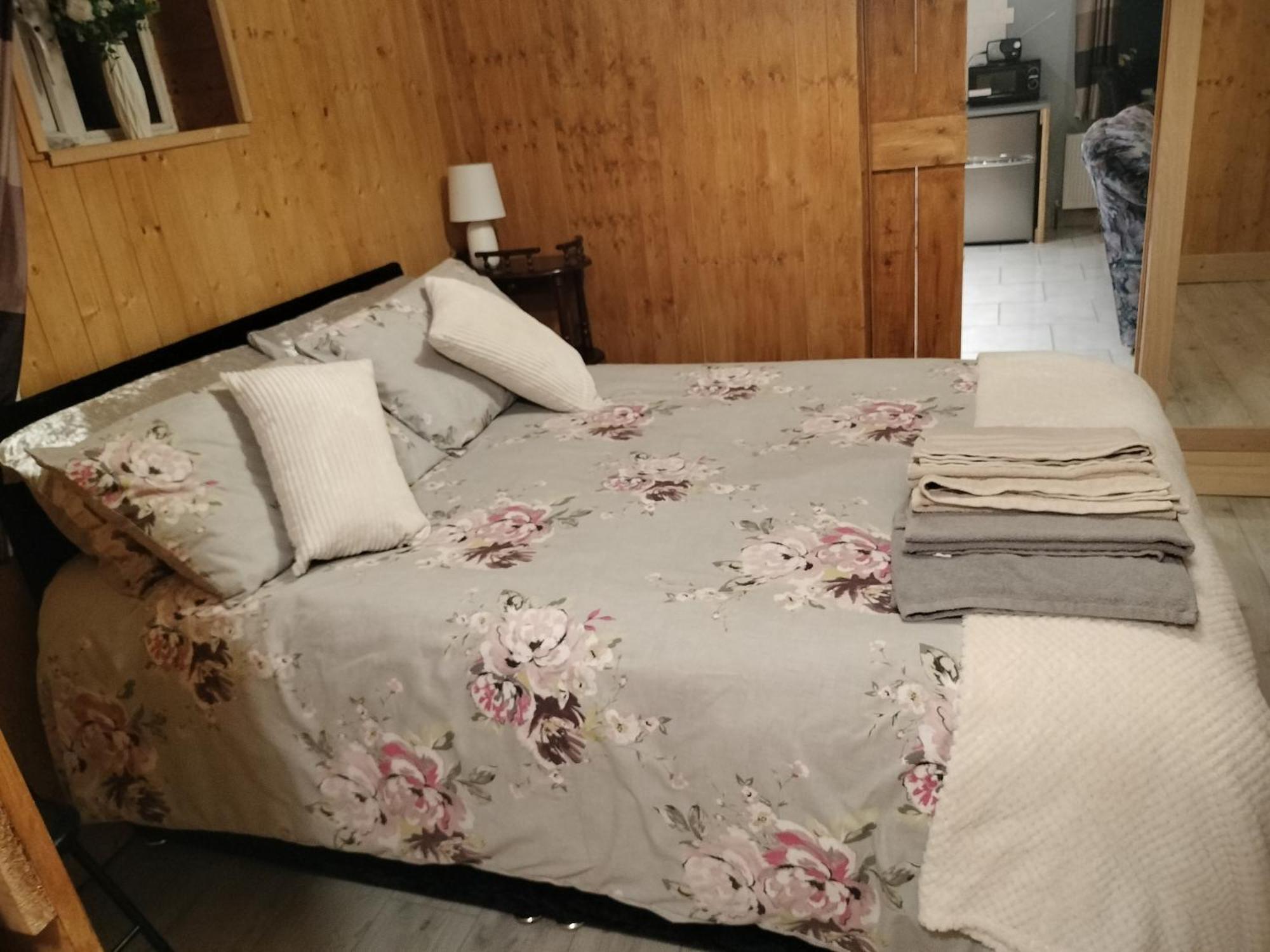 One Bedroom Achill Island Pets Allowed