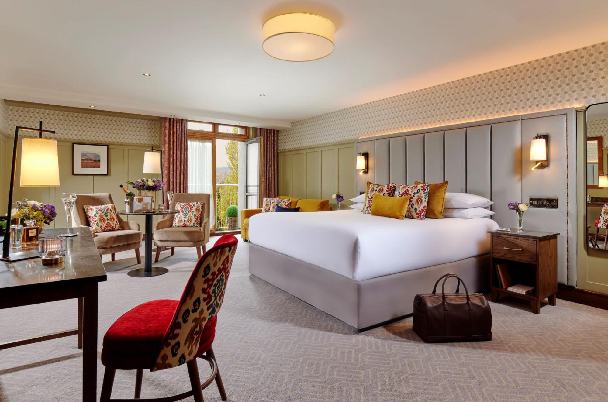 Plaza Hotel, & Leisure Hotel Westport