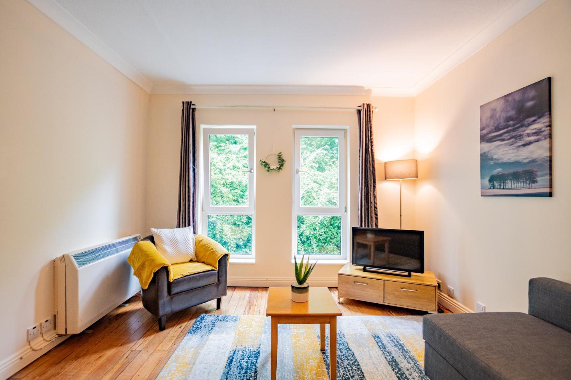 215 - The Willow At The Harbour Mill By Shortstays Westport