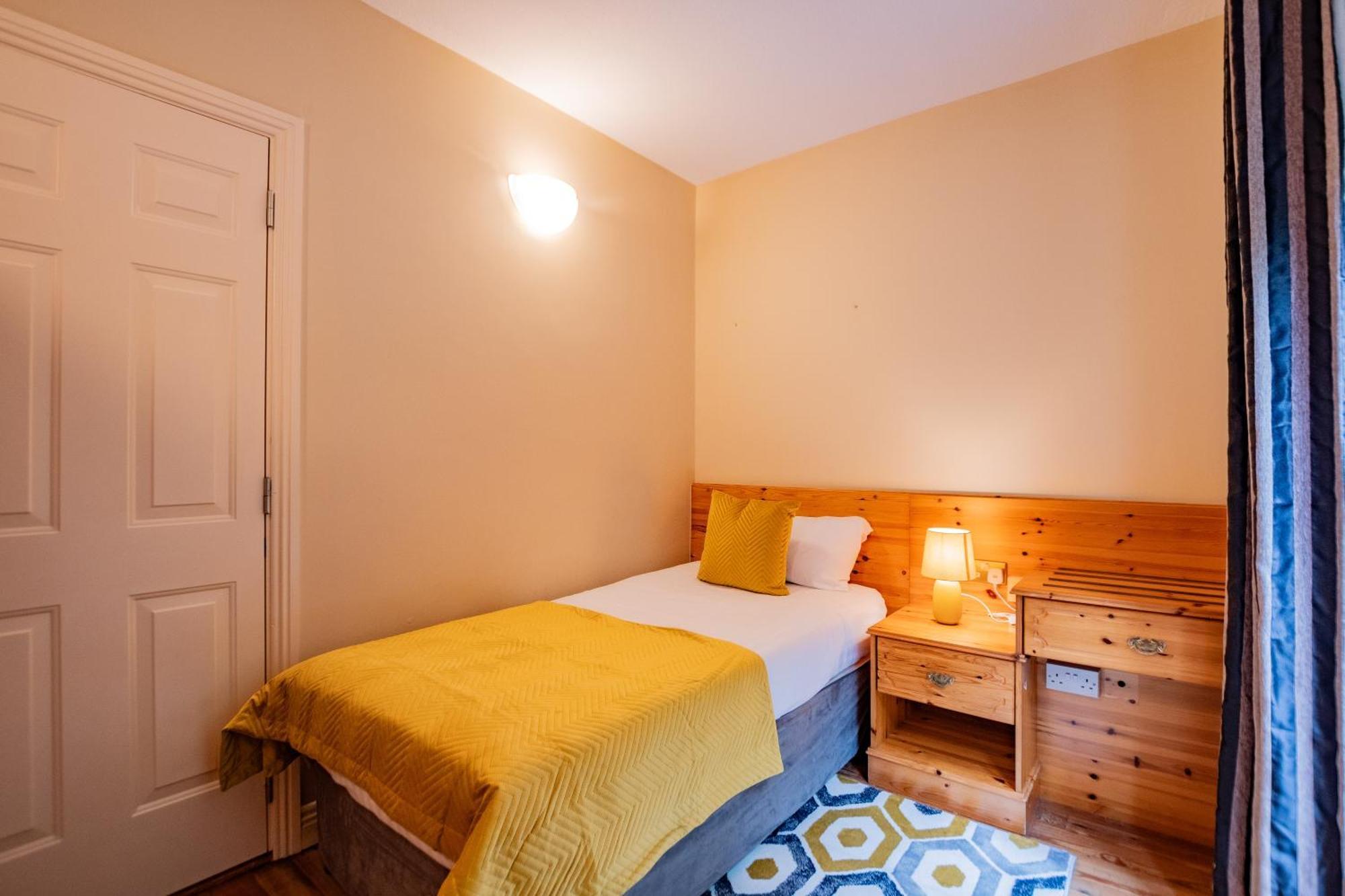 215 - The Willow At The Harbour Mill By Shortstays * Westport