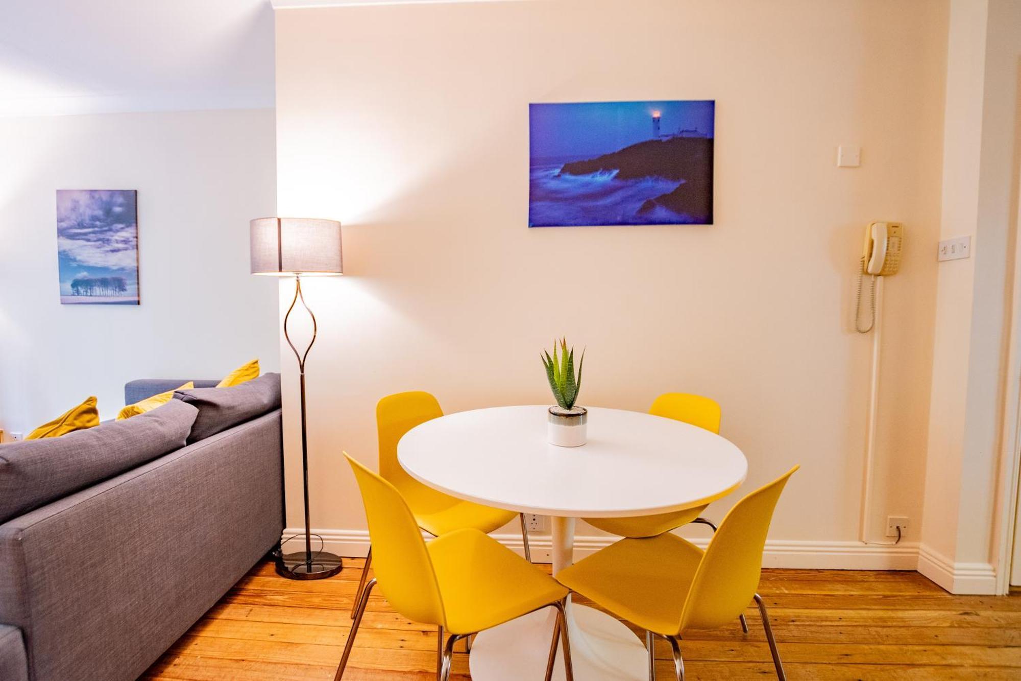 215 - The Willow At The Harbour Mill By Shortstays Apartment Westport