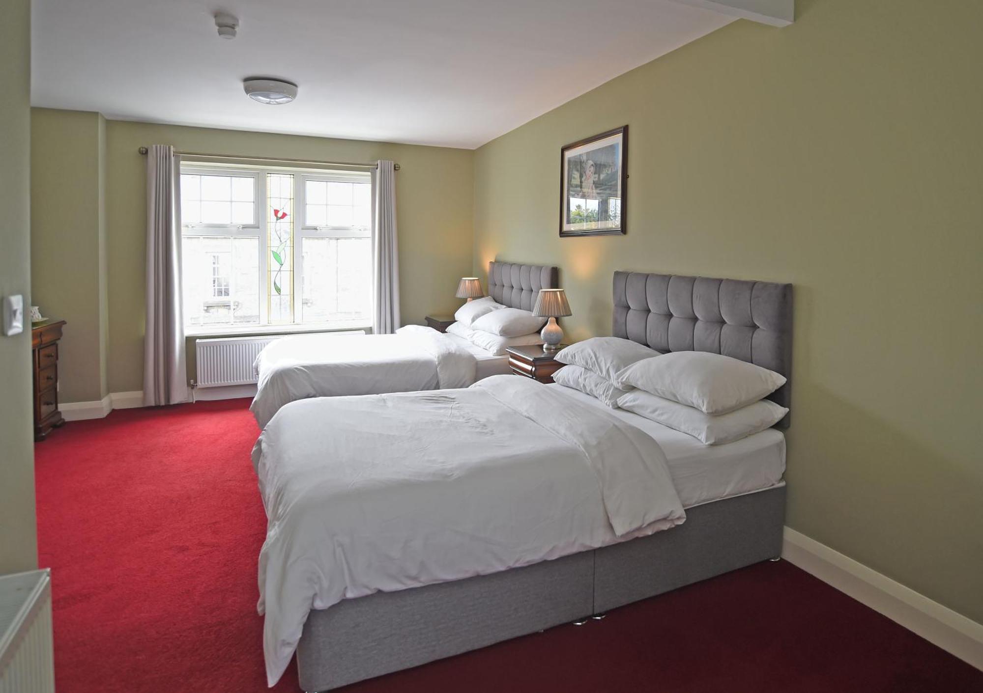 Clooneen House Guest house