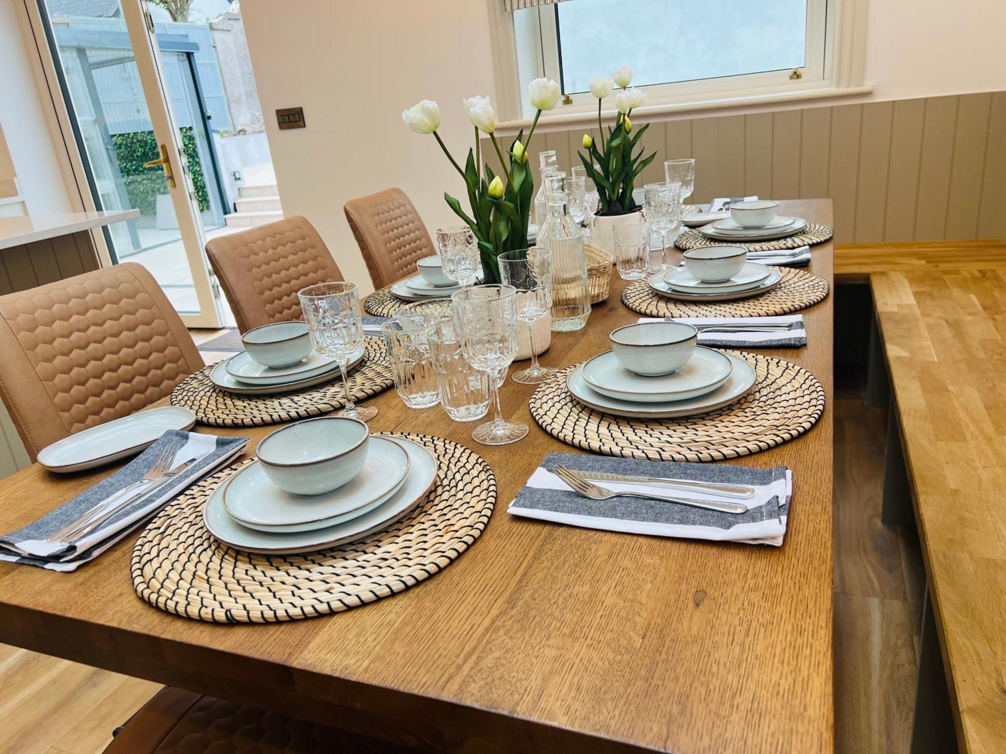 Luxurious 5star Retreat On Westports Main Street Villa *