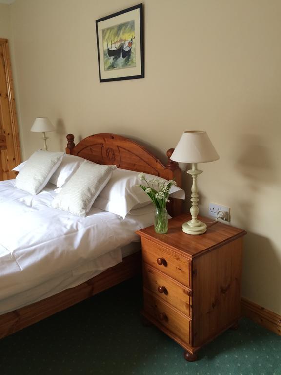 Buckfield Bed & Breakfast *
