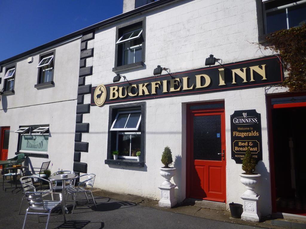 Buckfield Bed & Breakfast *