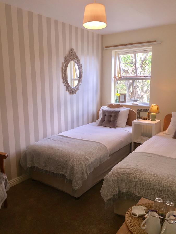 The Waterside 3* Westport