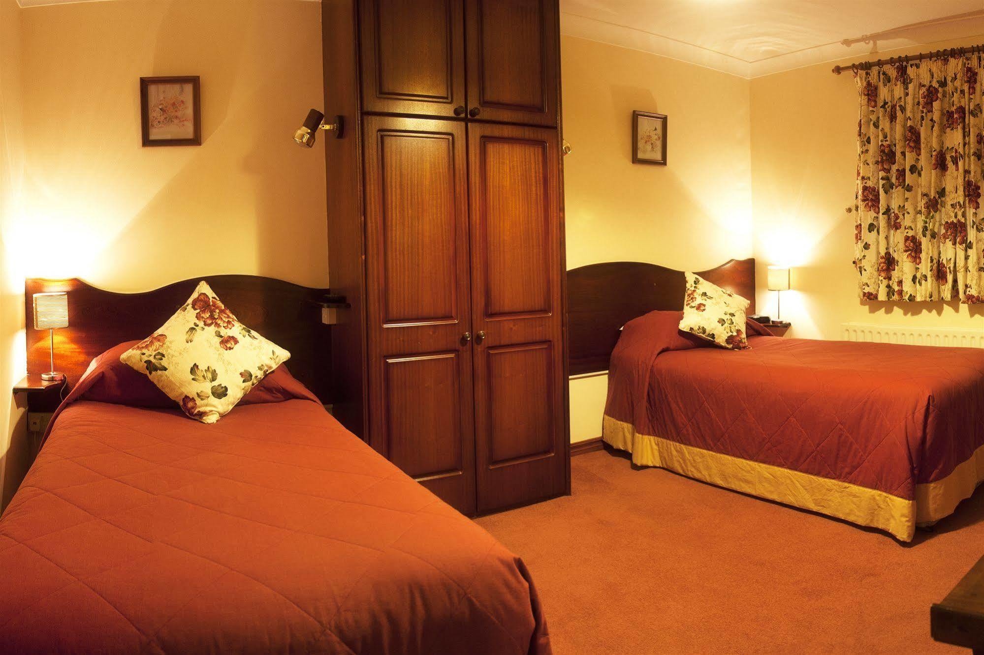 Hazelbrook 4* Westport