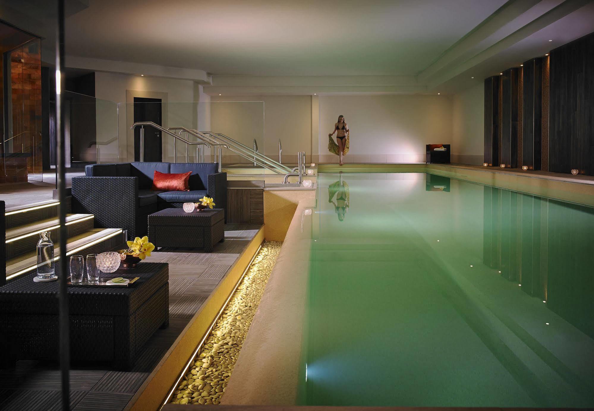 Coast Hotel 4*
