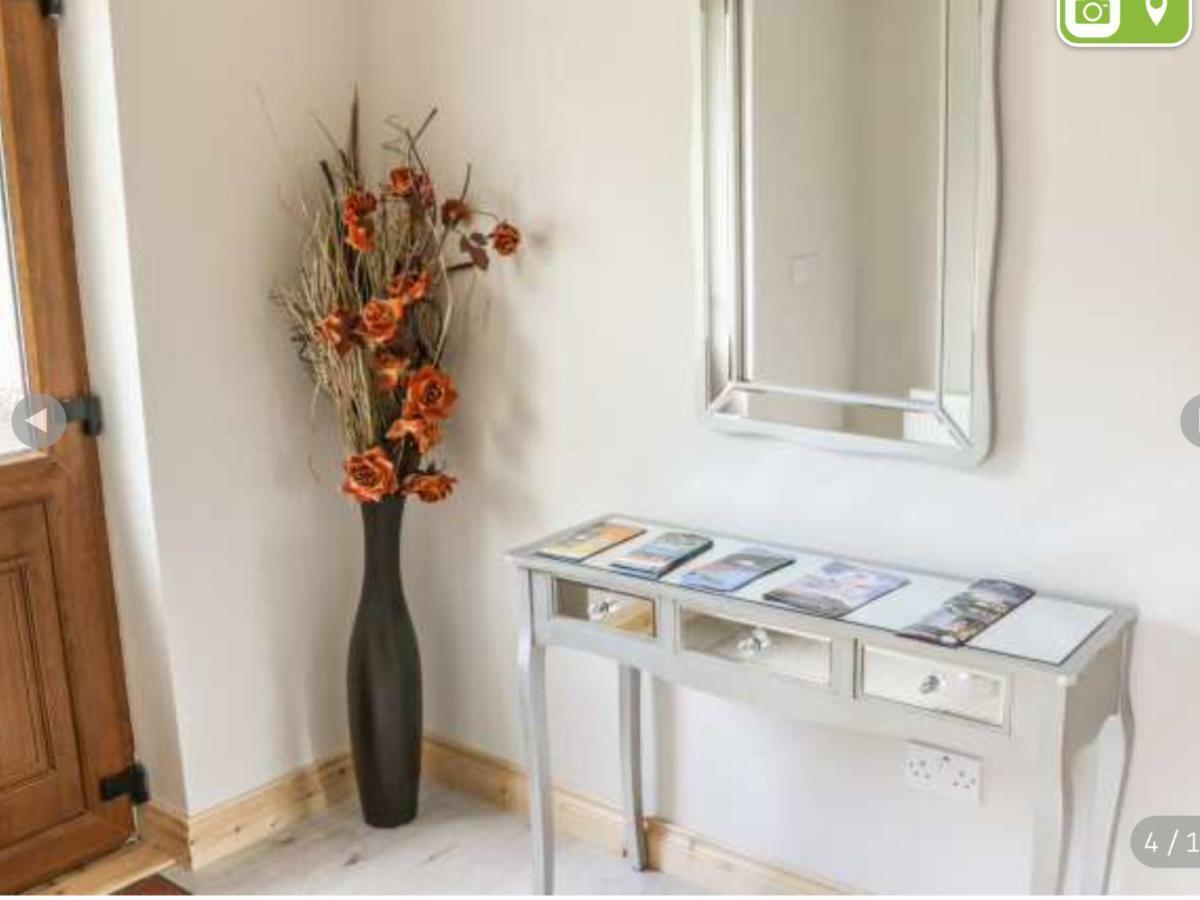 Reek View - Two Bedroom Appartement Westport