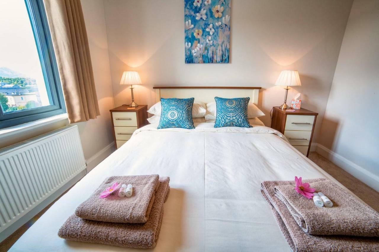 Taim Lodge Westport