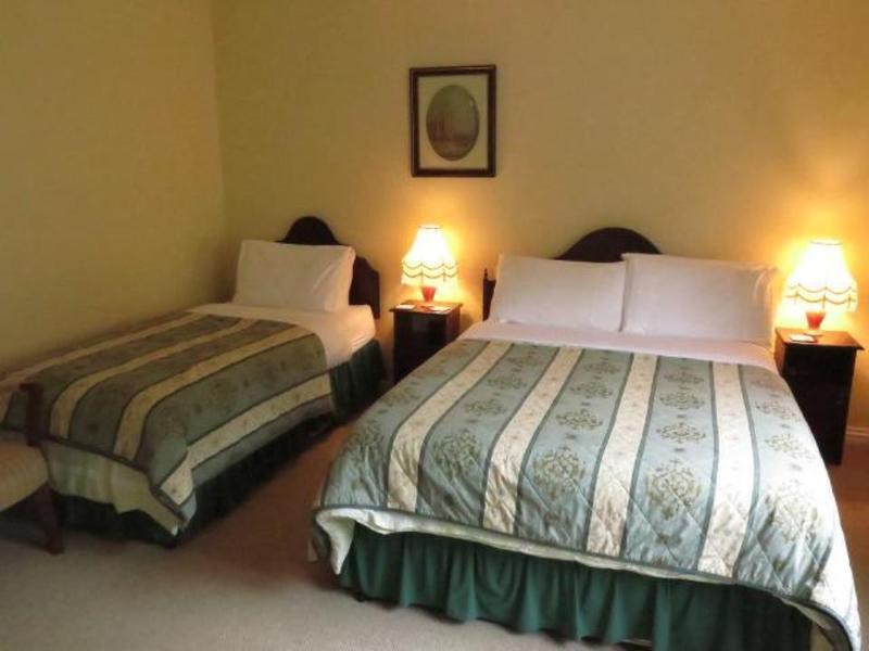Bed & Breakfast Adare House