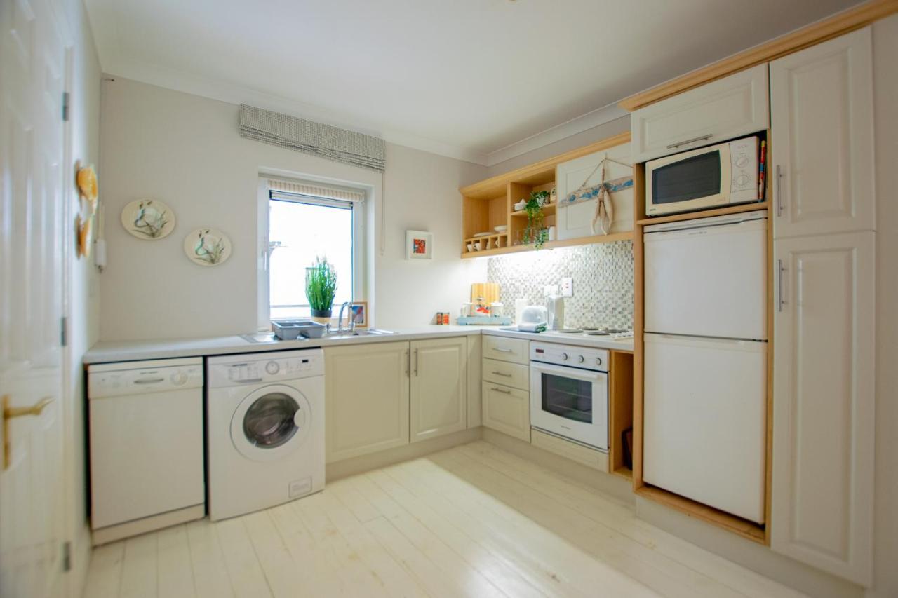 225 - The Carrowmore At The Harbour Mills By Shortstays! *