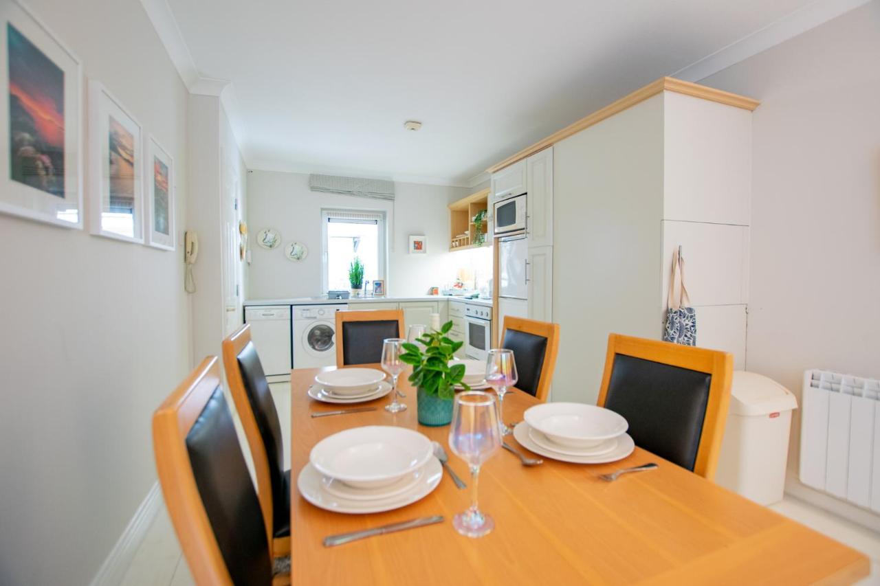 225 - The Carrowmore At The Harbour Mills By Shortstays! * Westport