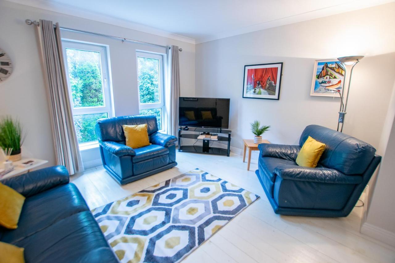 225 - The Carrowmore At The Harbour Mills By Shortstays!