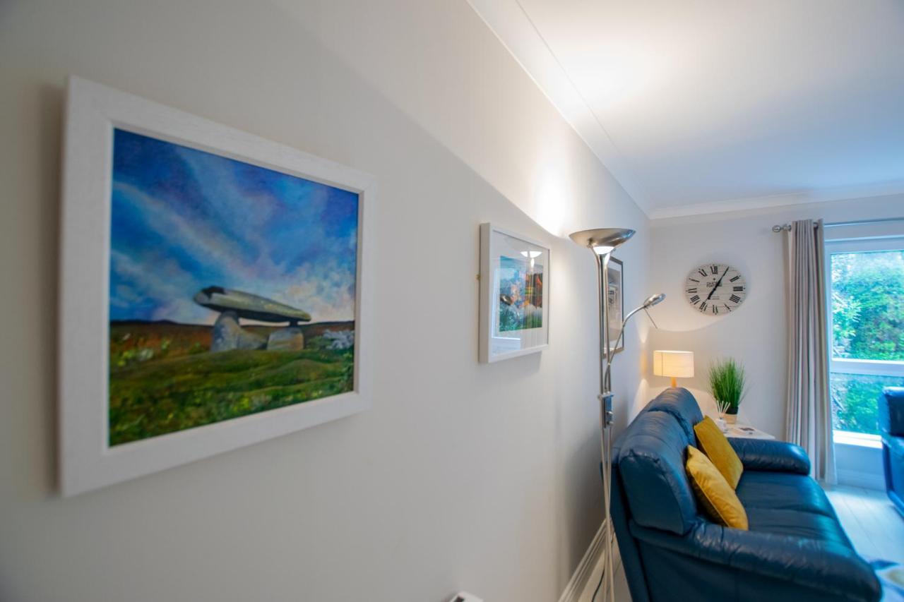 225 - The Carrowmore At The Harbour Mills By Shortstays! Apartment