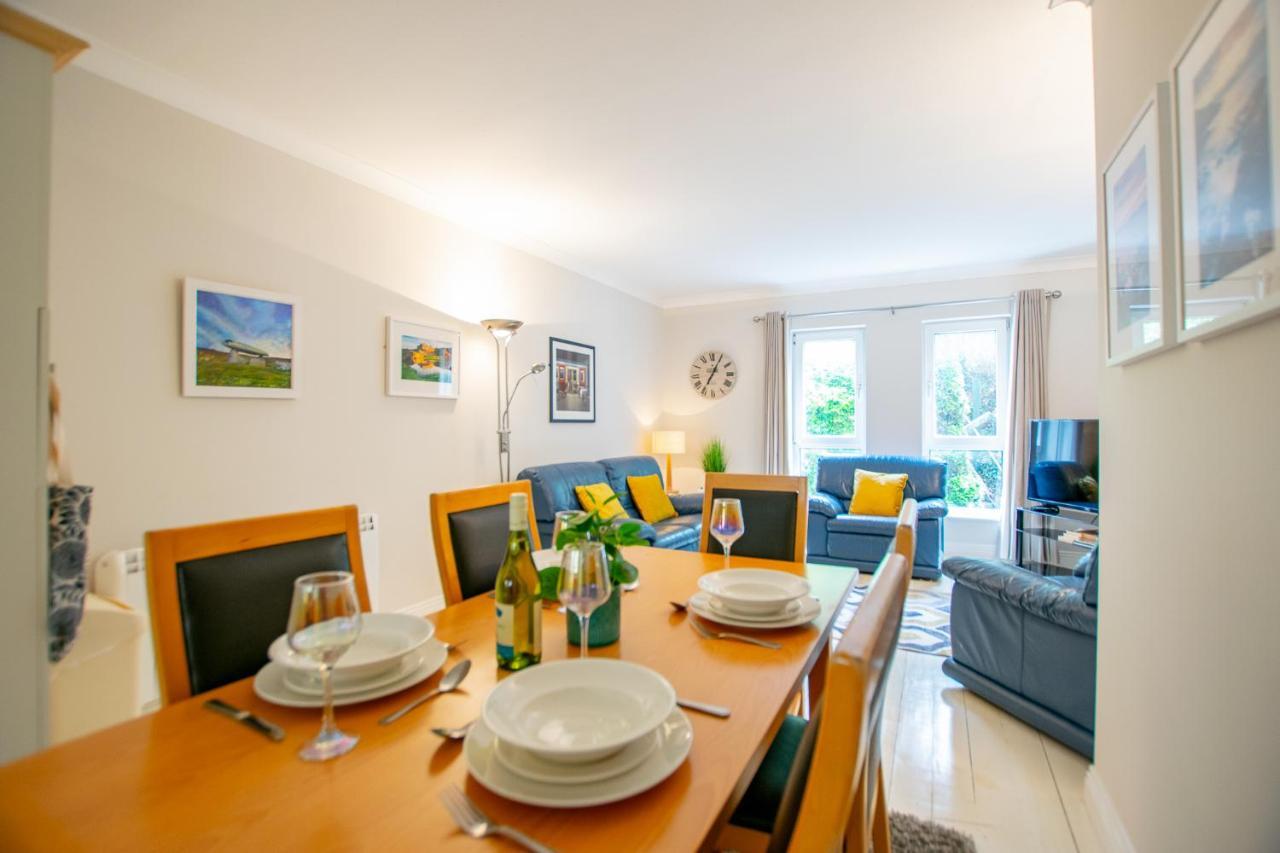 225 - The Carrowmore At The Harbour Mills By Shortstays! Apartment *