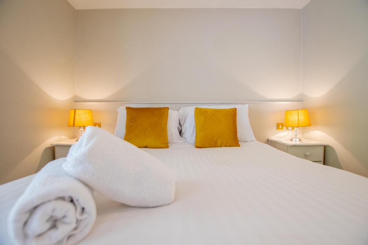 225 - The Carrowmore At The Harbour Mills By Shortstays! Apartment Westport