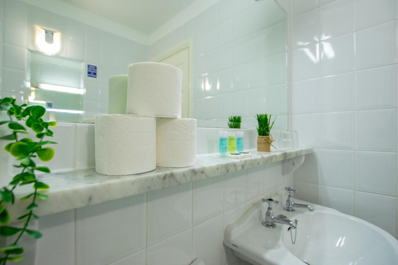 225 - The Carrowmore At The Harbour Mills By Shortstays! Westport