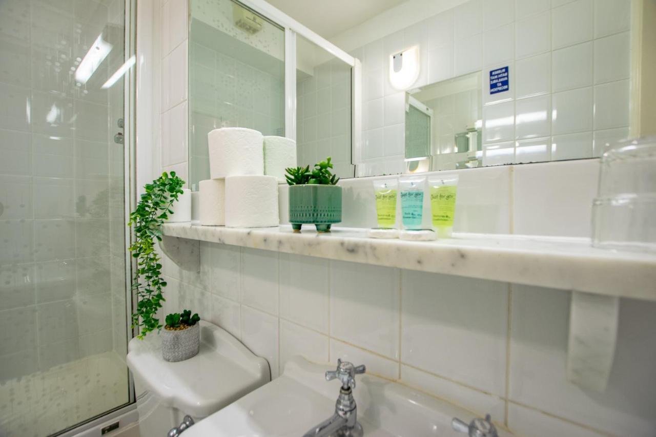 225 - The Carrowmore At The Harbour Mills By Shortstays! Apartment *