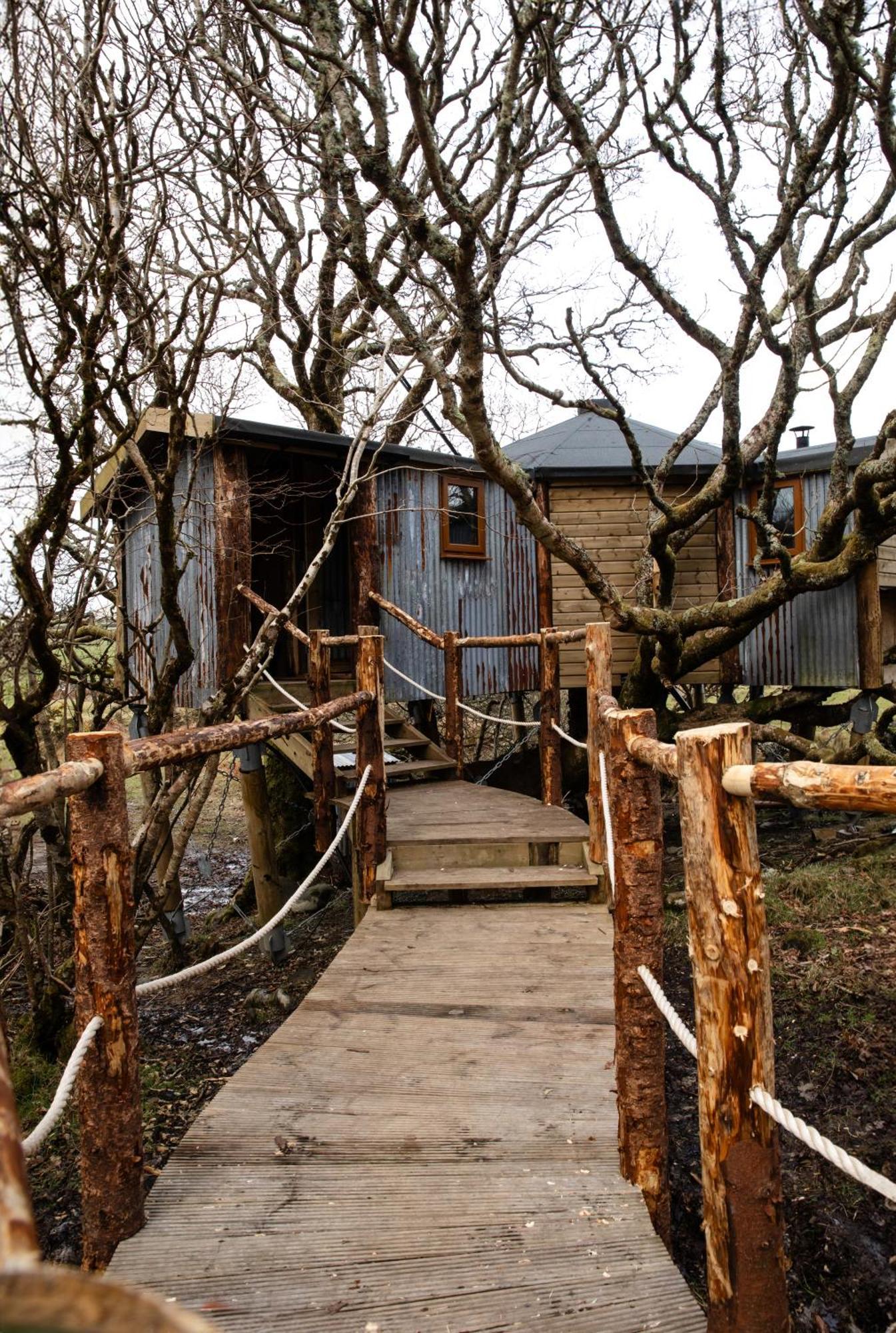 The Oak Tree House * Westport