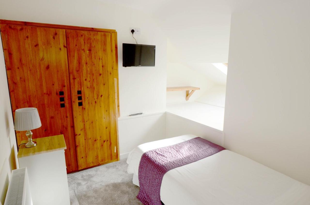 The Helm Sea View House *